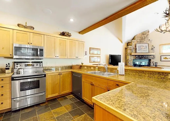 Moose Creek 26 Apartment