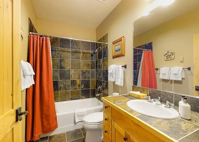 Moose Creek 26 Apartment